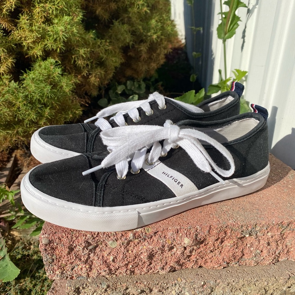 Tommy Hilfiger shoes
